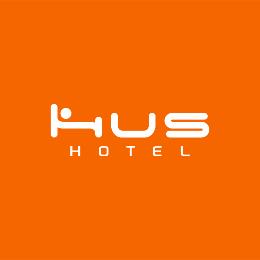 Logo empresa Hus Hotel
